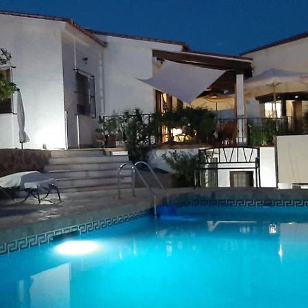 Peinado Grande Village Málaga Exterior foto